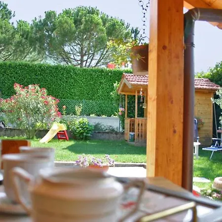 דירה Giusi Garten- & Balkon-ferienwohnung קוליקו